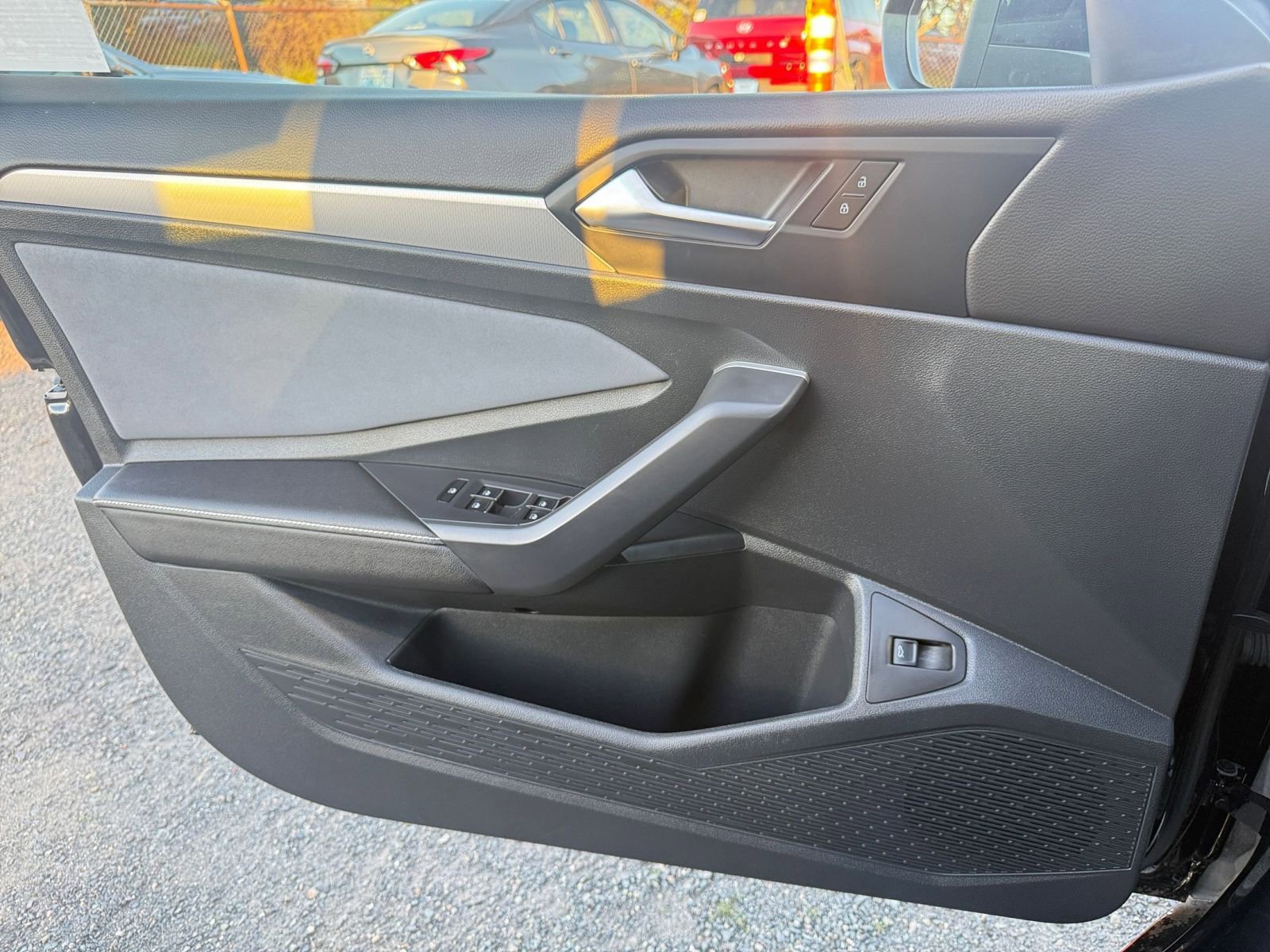 Thumbnail: 2025 Volkswagen Jetta - 18