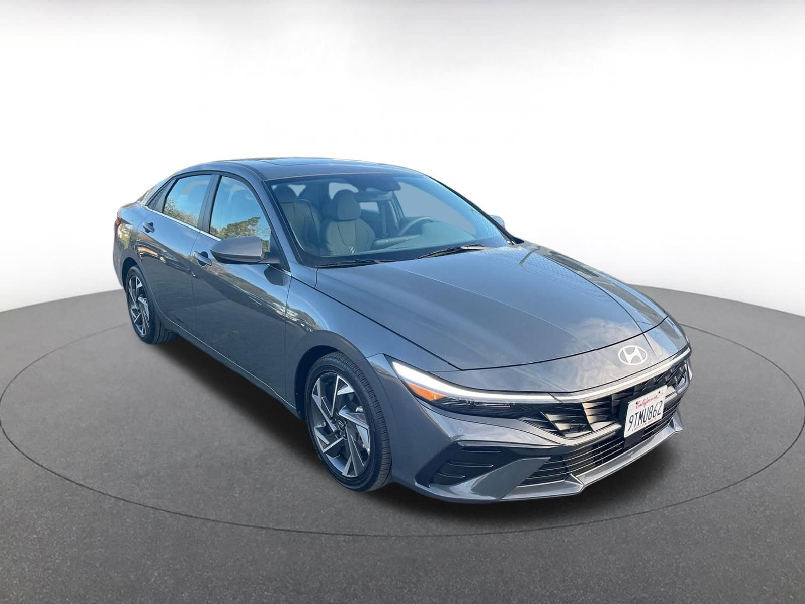 Thumbnail: 2025 Hyundai Elantra - 1