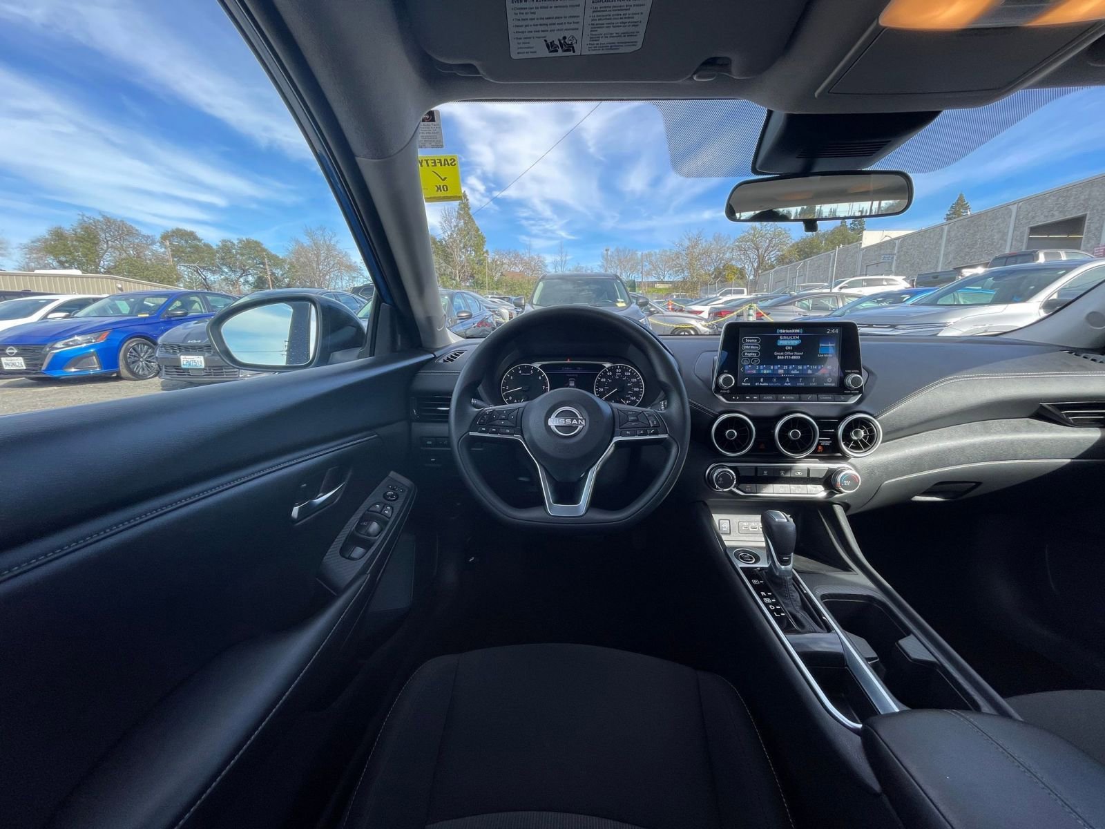 Thumbnail: 2025 Nissan Sentra - 32