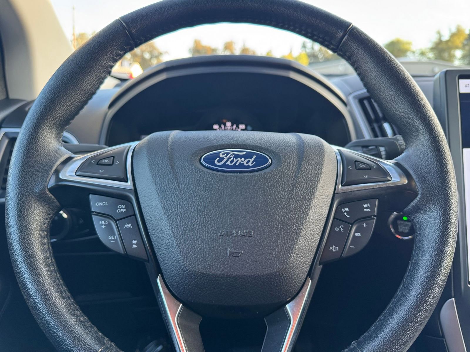 Thumbnail: 2024 Ford Edge - 28
