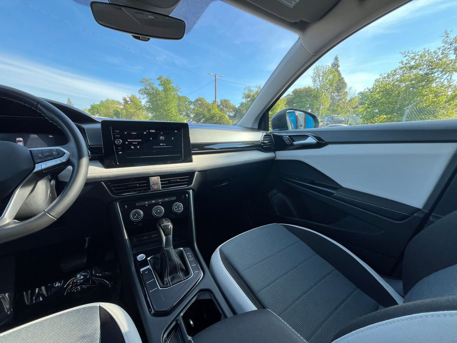 Thumbnail: 2025 Volkswagen Taos - 33