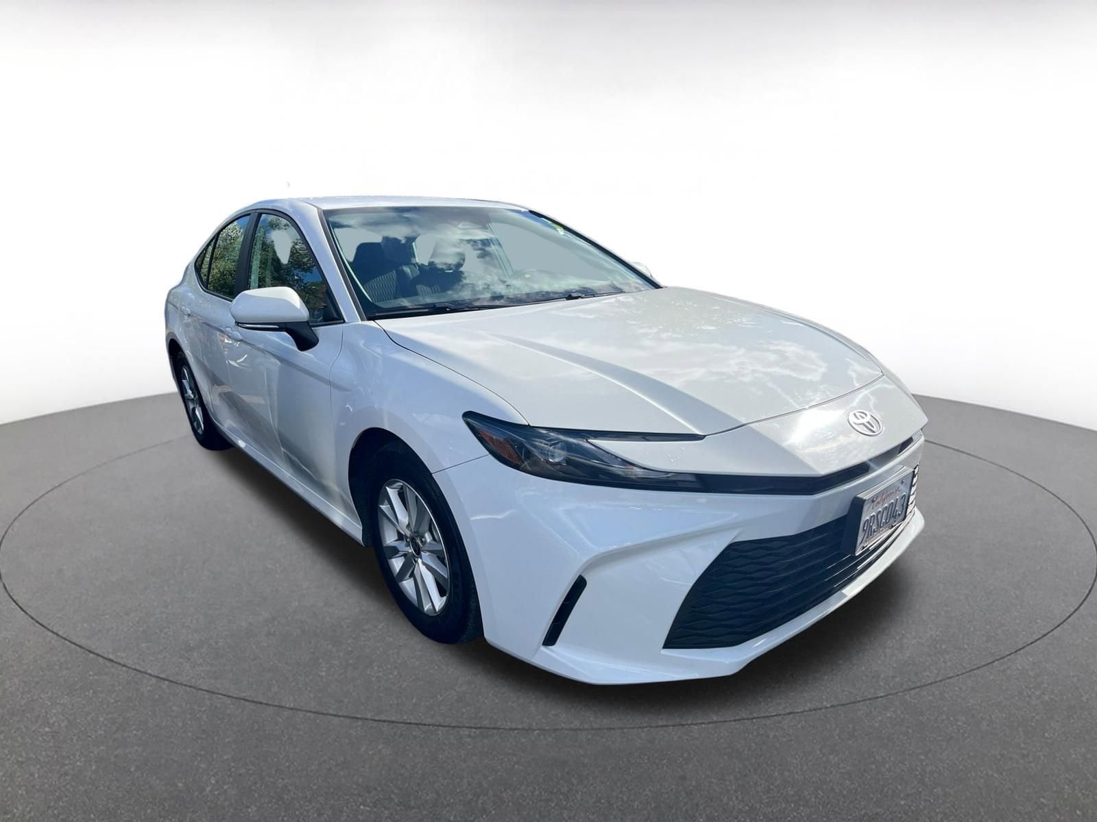 Thumbnail: 2025 Toyota Camry - 1