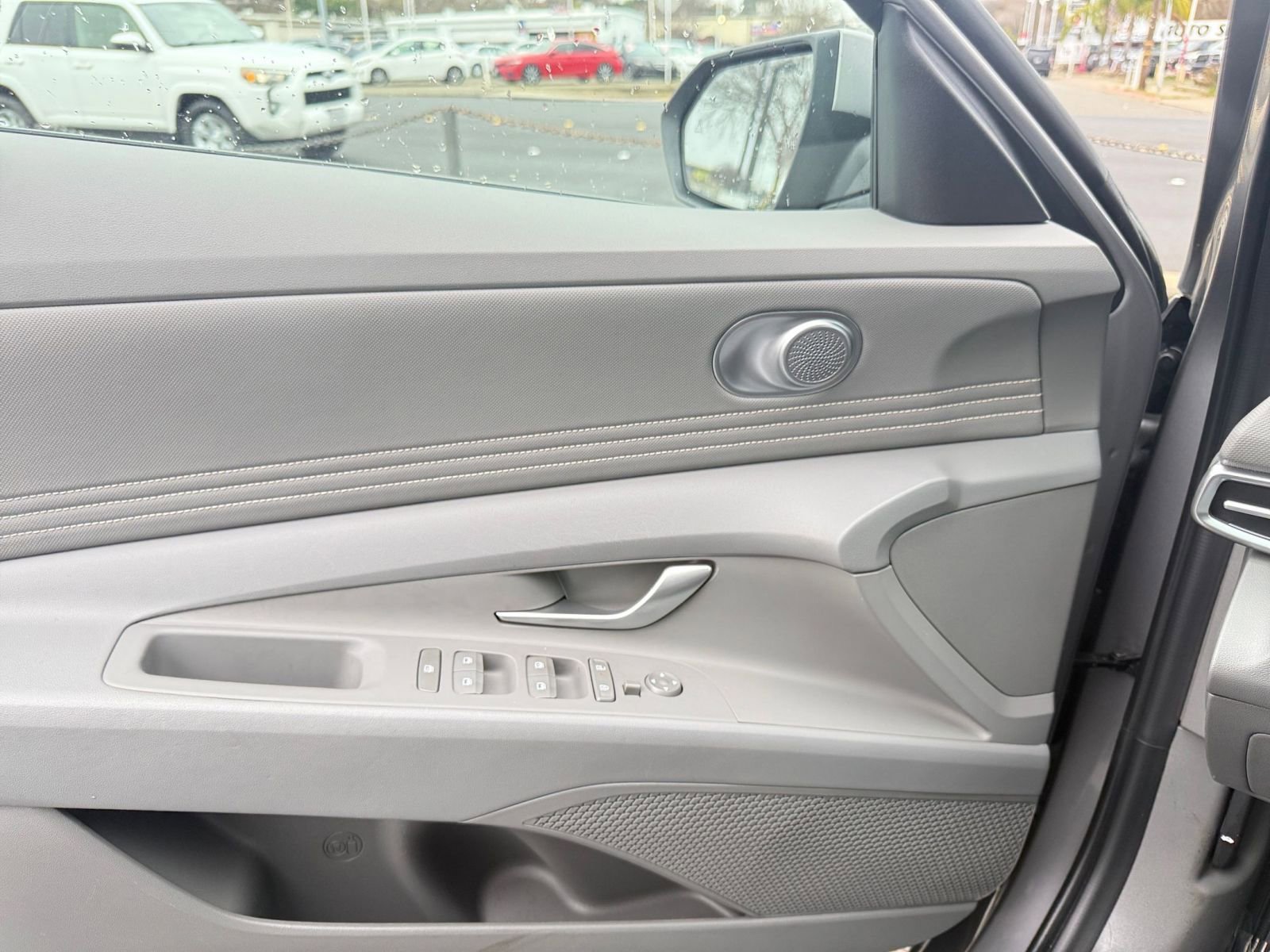 Thumbnail: 2025 Hyundai Elantra - 20