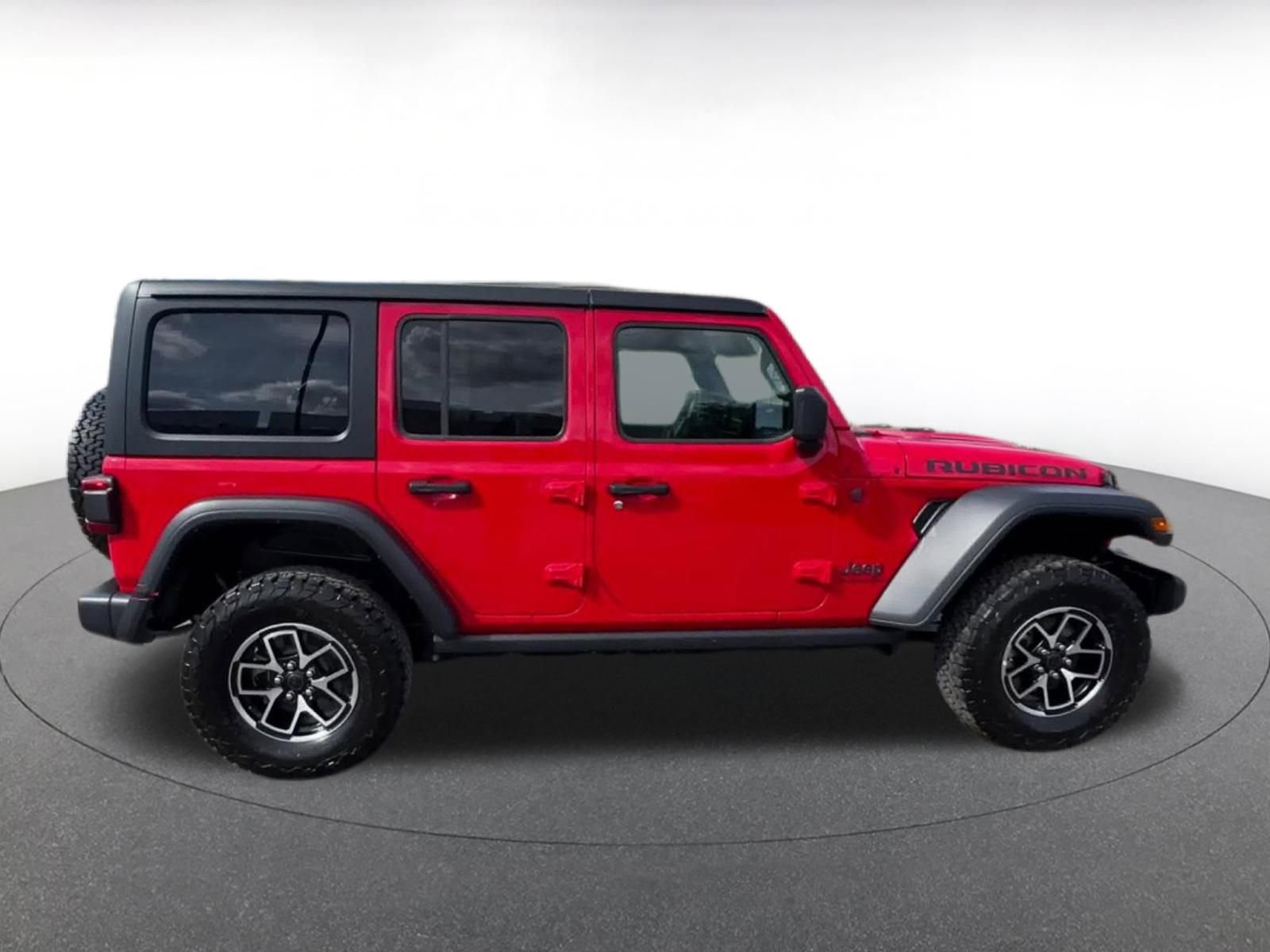 Thumbnail: 2025 Jeep Wrangler - 15