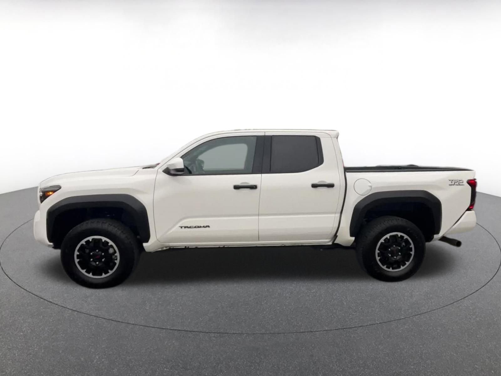 Thumbnail: 2025 Toyota Tacoma - 9