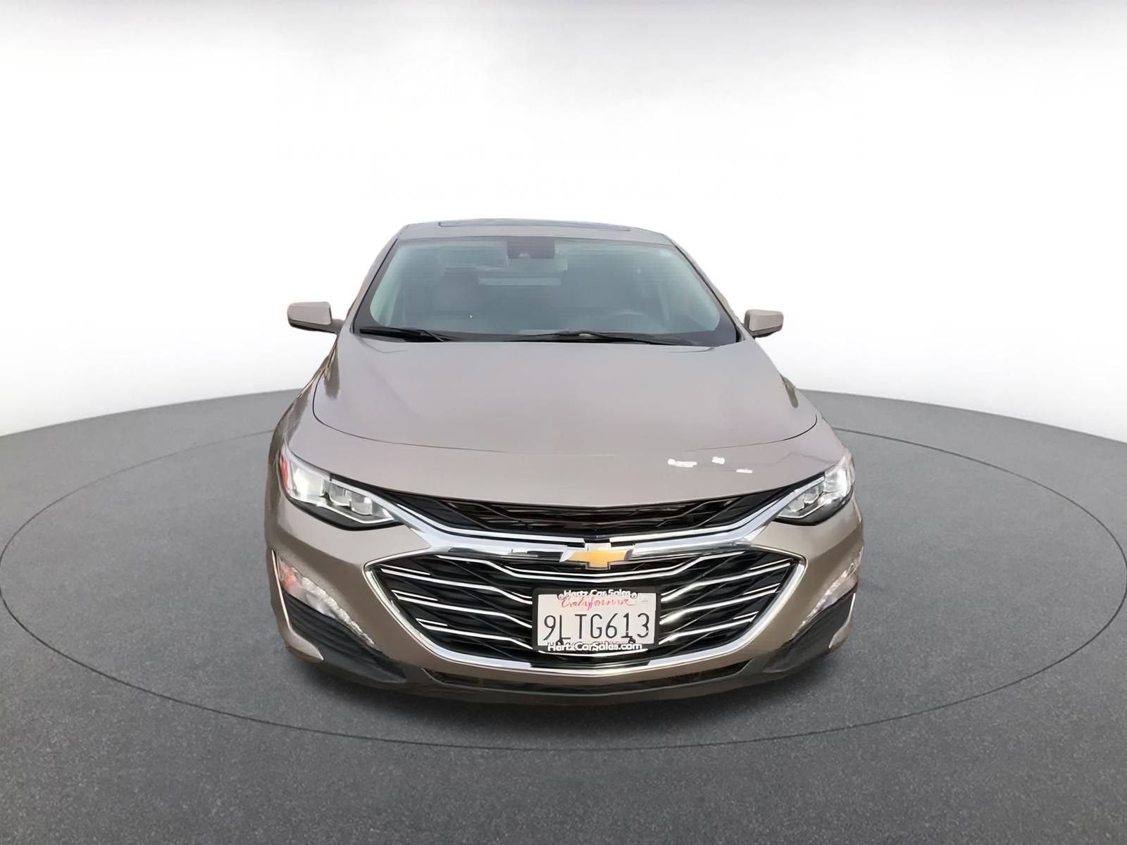 Thumbnail: 2024 Chevrolet Malibu - 4
