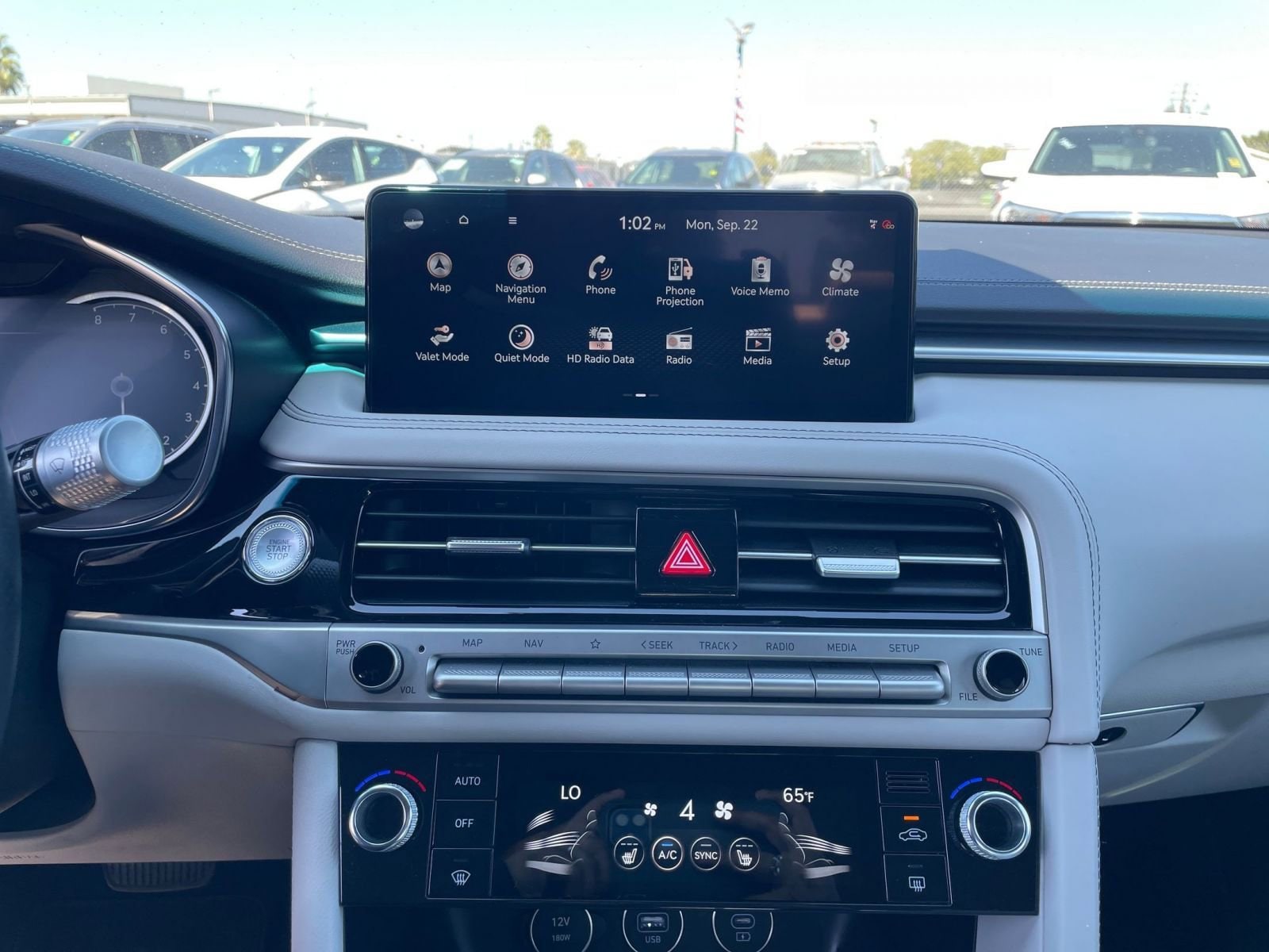 Thumbnail: 2025 Genesis G70 - 21