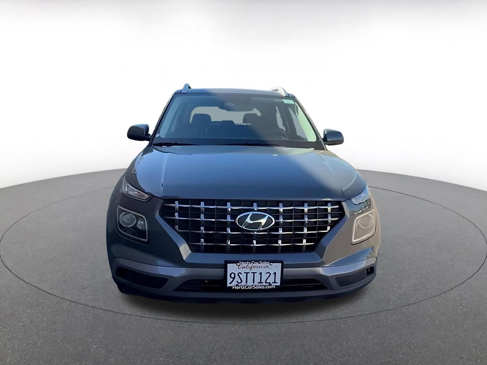 Thumbnail: 2025 Hyundai Venue - 4