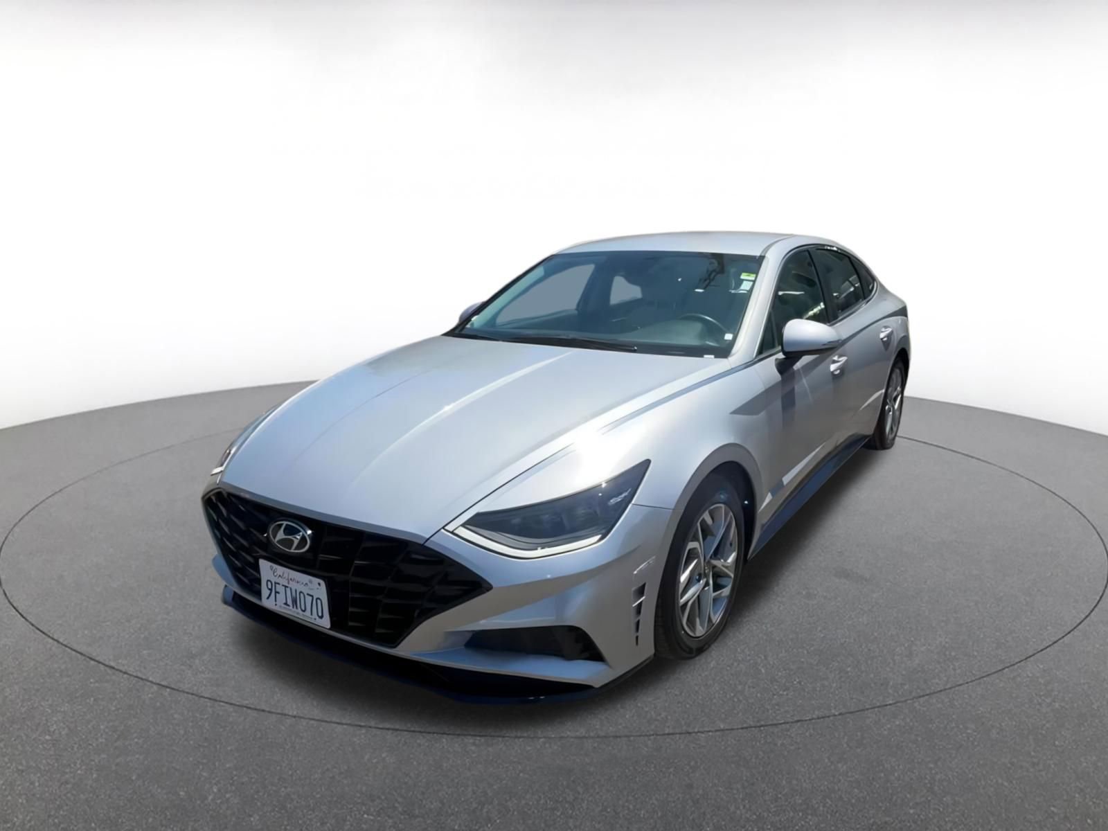 Thumbnail: 2023 Hyundai Sonata - 8