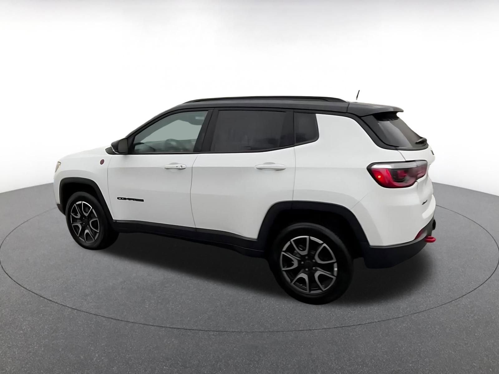 Thumbnail: 2025 Jeep Compass - 10