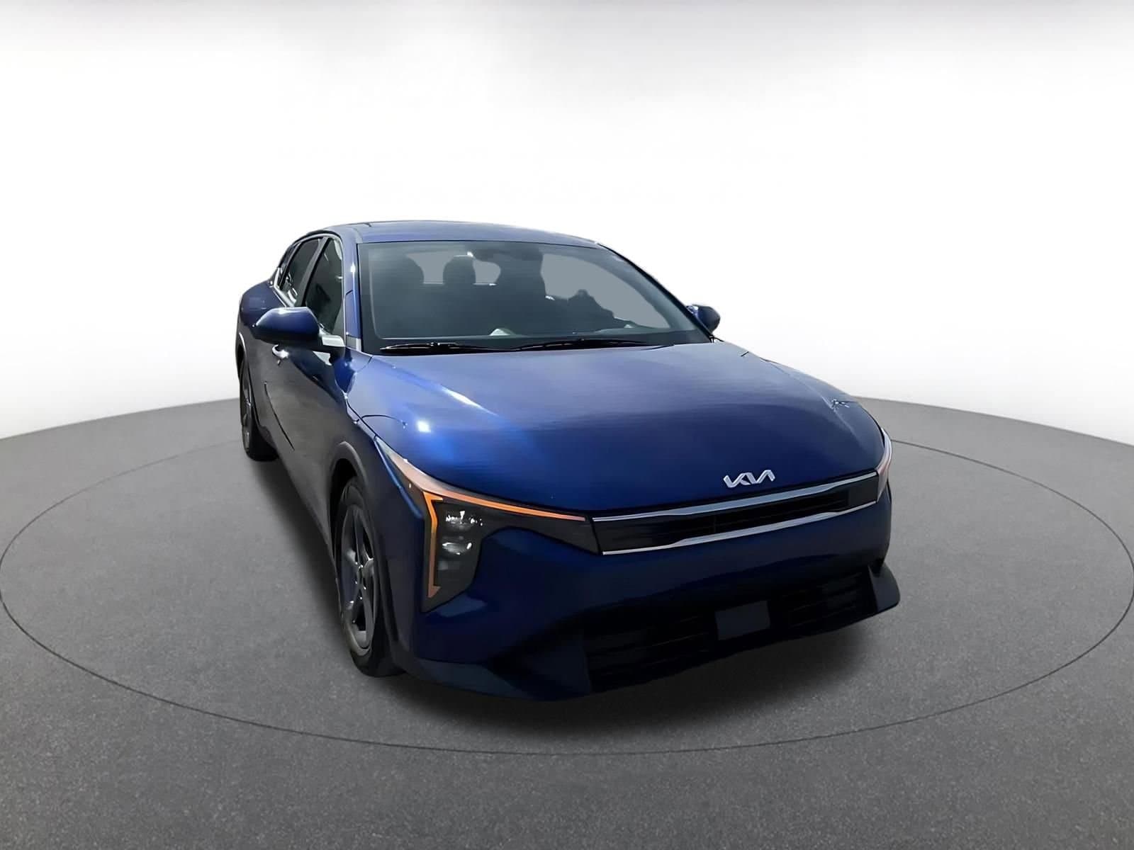 Thumbnail: 2025 Kia K4 - 3