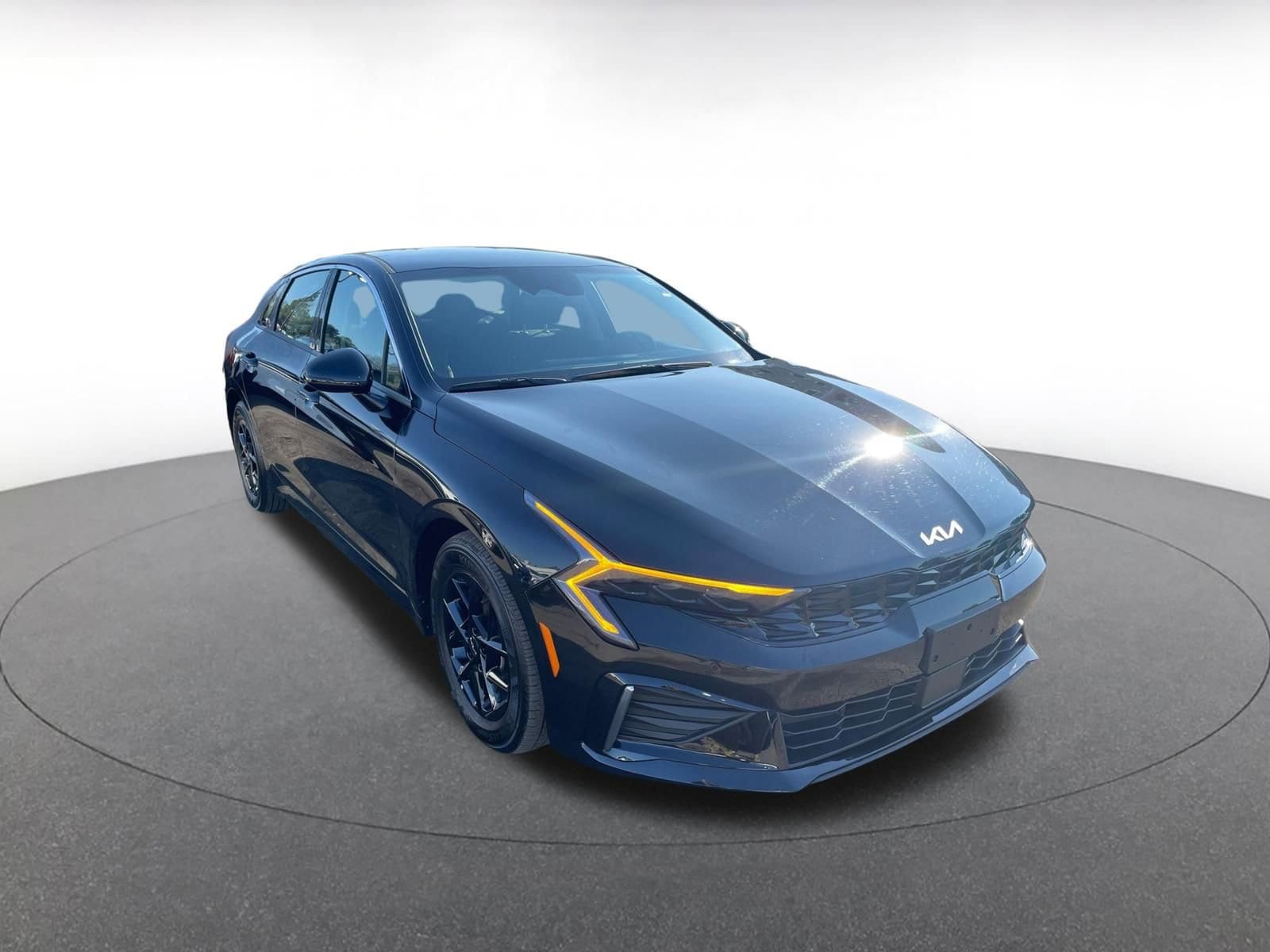 Thumbnail: 2021 Toyota Camry - 1