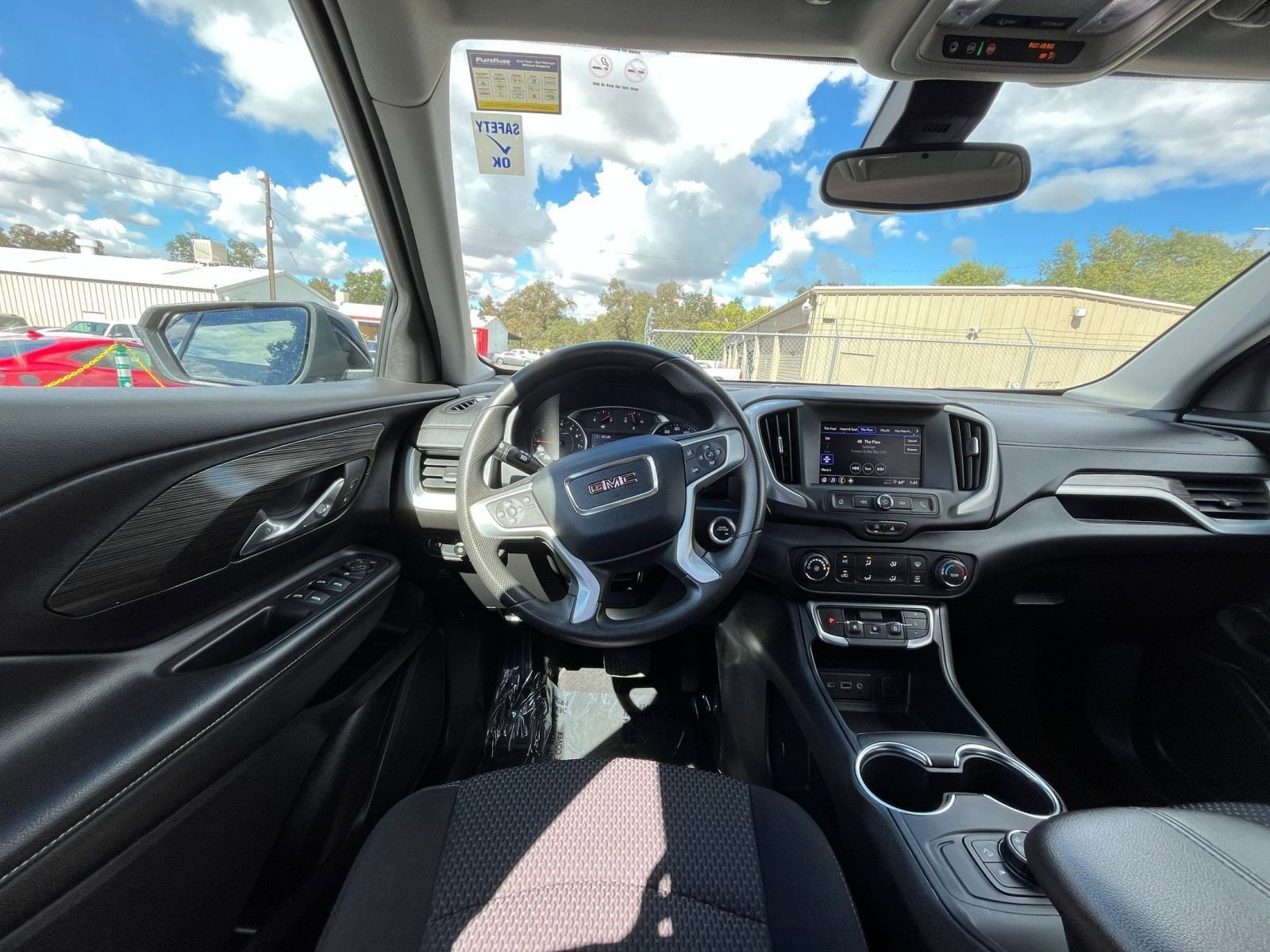 Thumbnail: 2024 GMC Terrain - 33