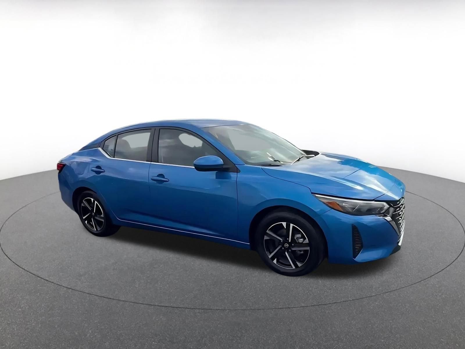 Thumbnail: 2025 Nissan Sentra - 2