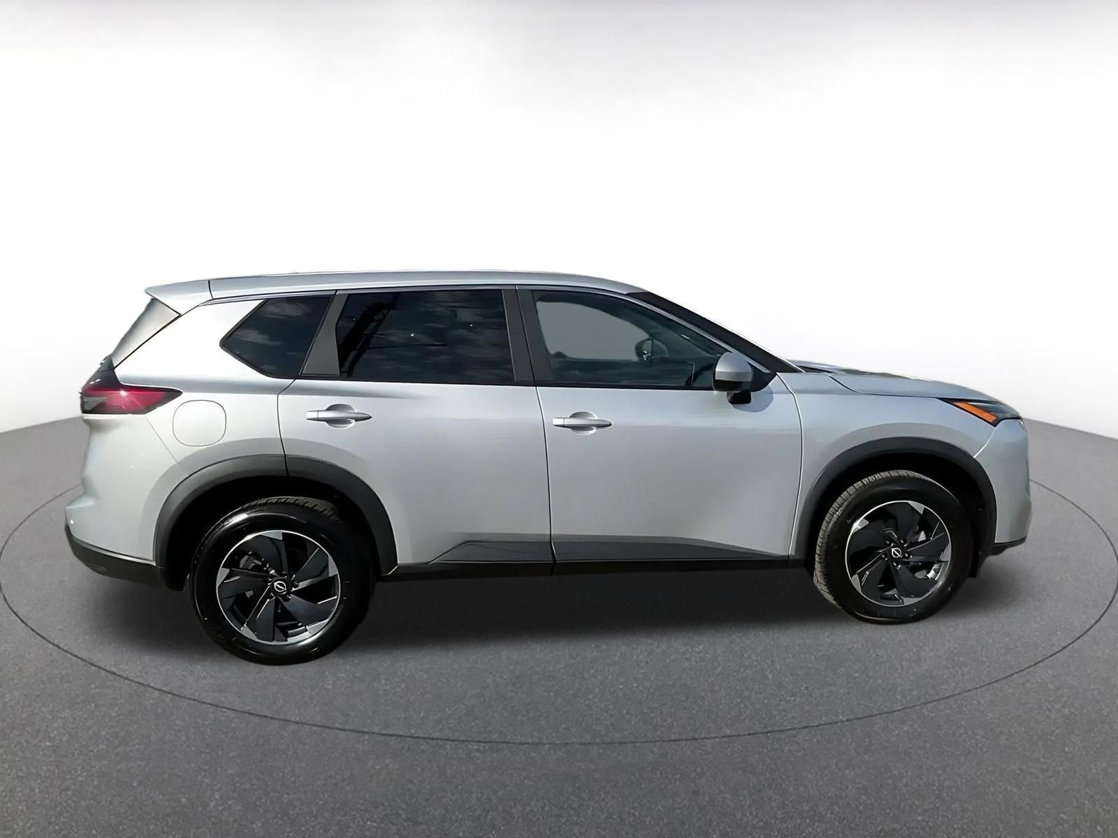 Thumbnail: 2025 Nissan Rogue - 16