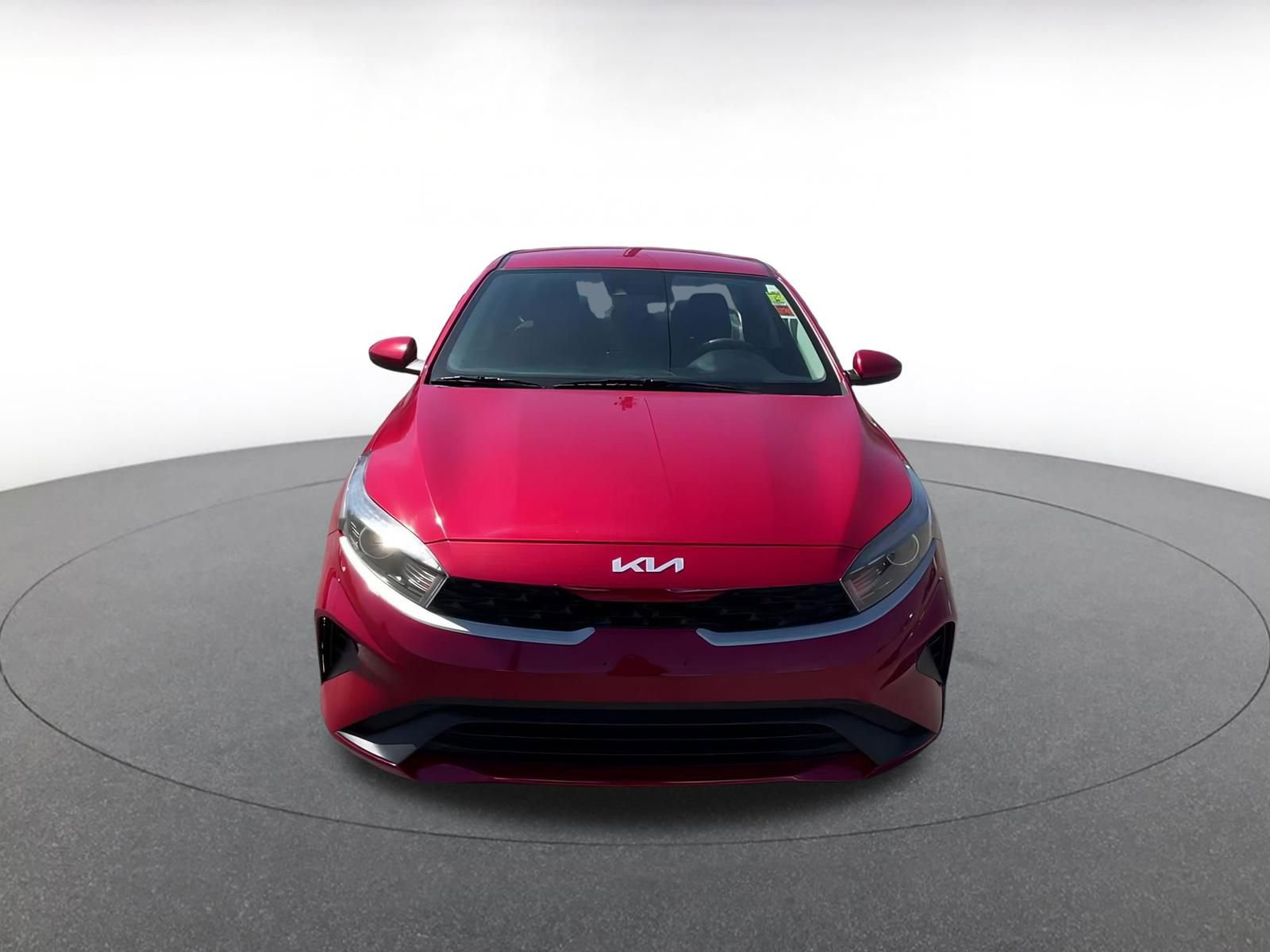 Thumbnail: 2023 Kia Forte - 5