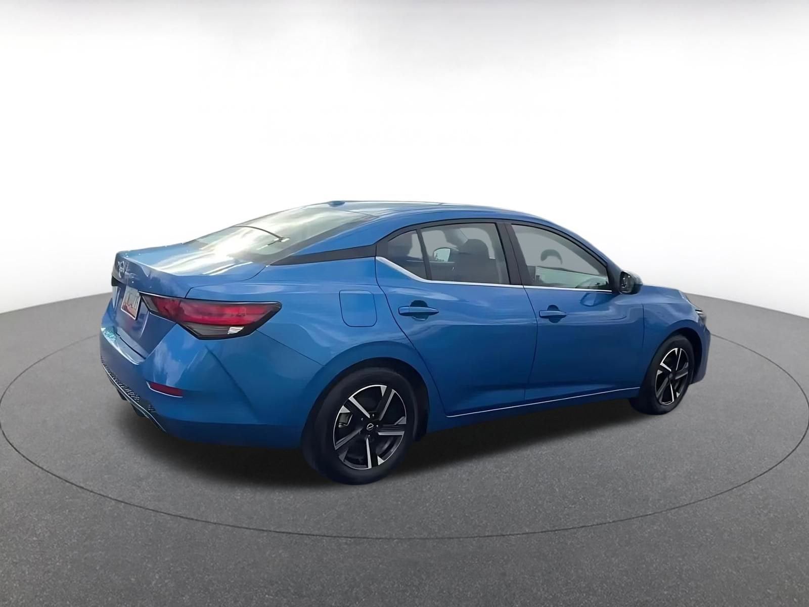 Thumbnail: 2025 Nissan Sentra - 14