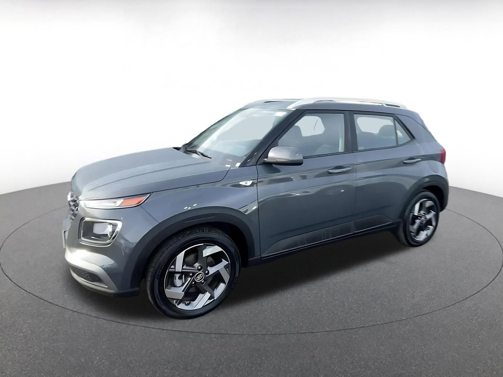 Thumbnail: 2025 Hyundai Venue - 8