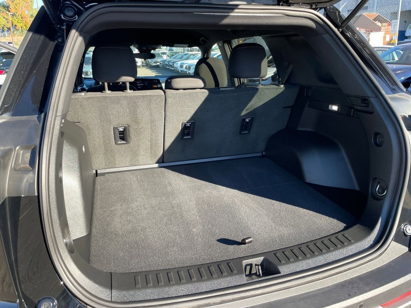 Thumbnail: 2025 Chevrolet Equinox - 30