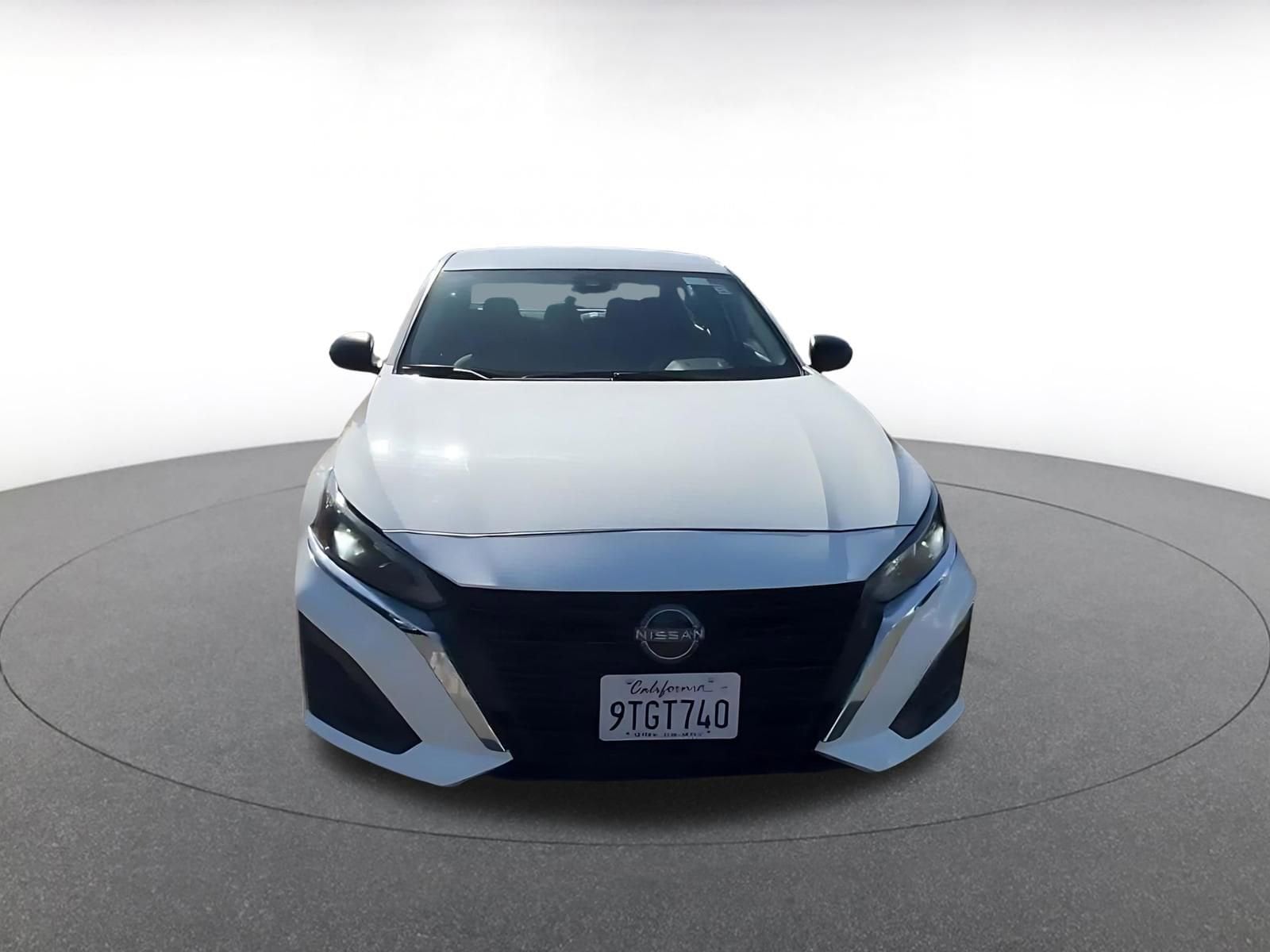 Thumbnail: 2025 Nissan Altima - 4