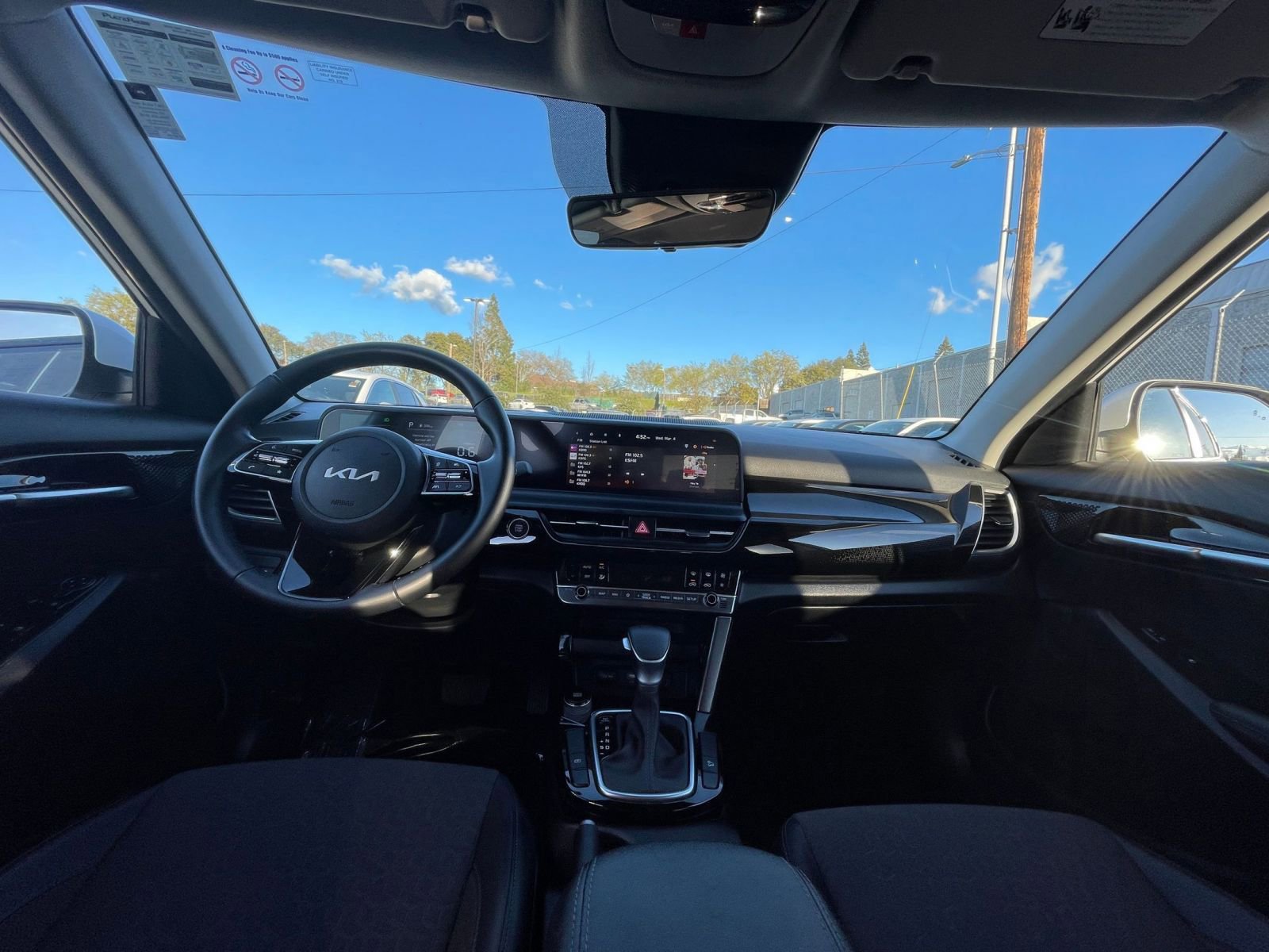 Thumbnail: 2025 Kia Seltos - 34