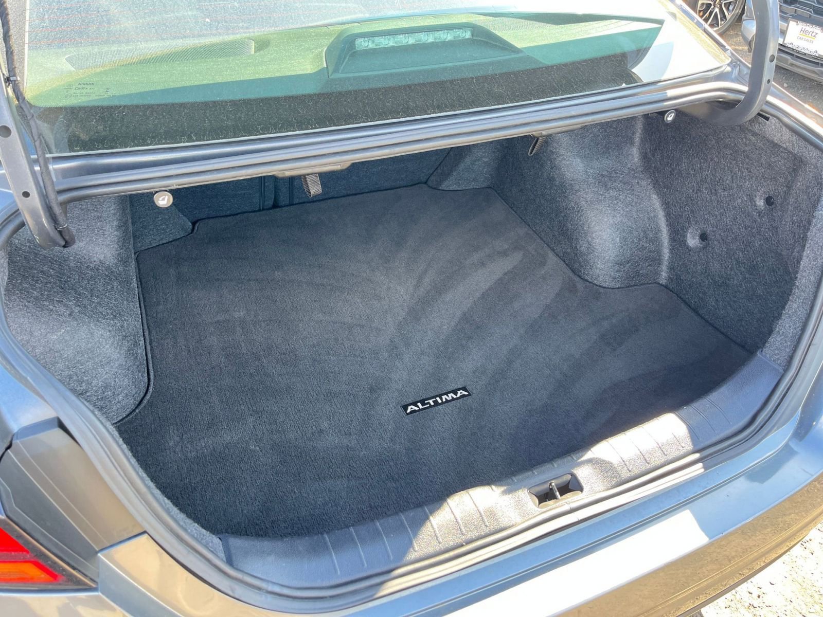 Thumbnail: 2025 Nissan Altima - 31