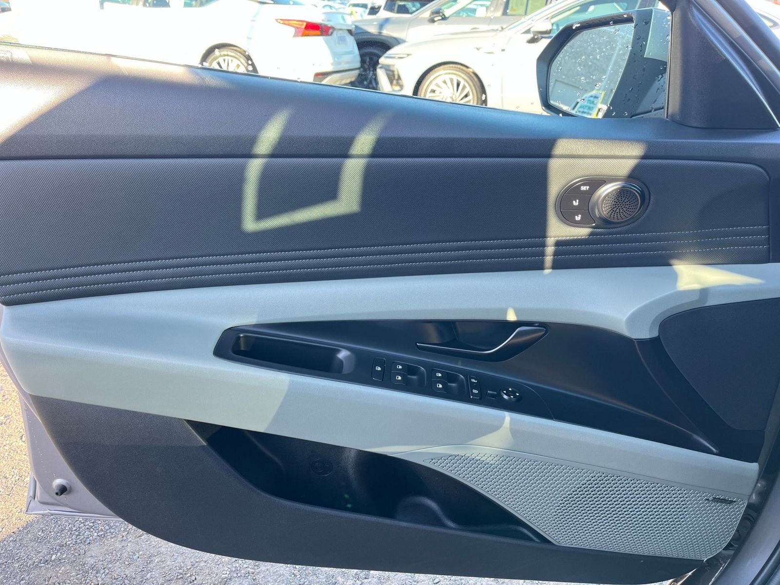 Thumbnail: 2025 Hyundai Elantra - 18