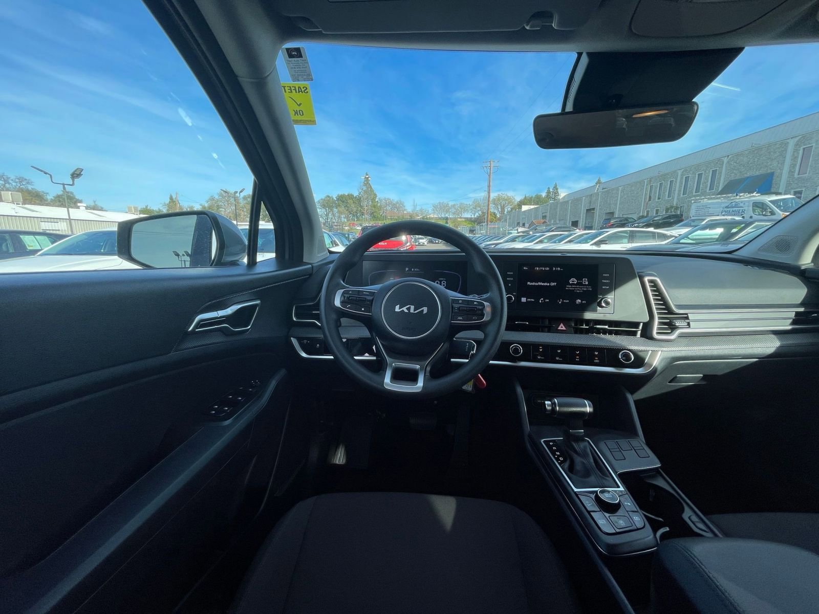 Thumbnail: 2025 Kia Sportage - 33