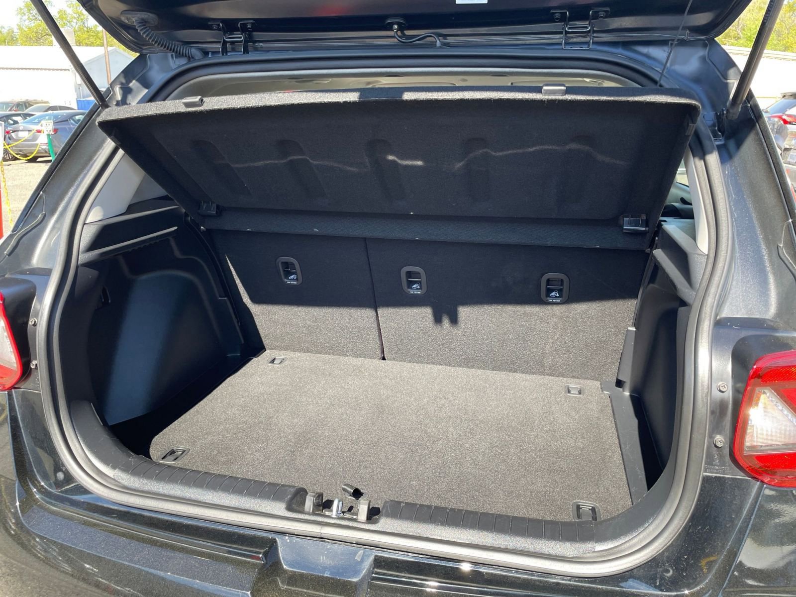 Thumbnail: 2025 Hyundai Venue - 30