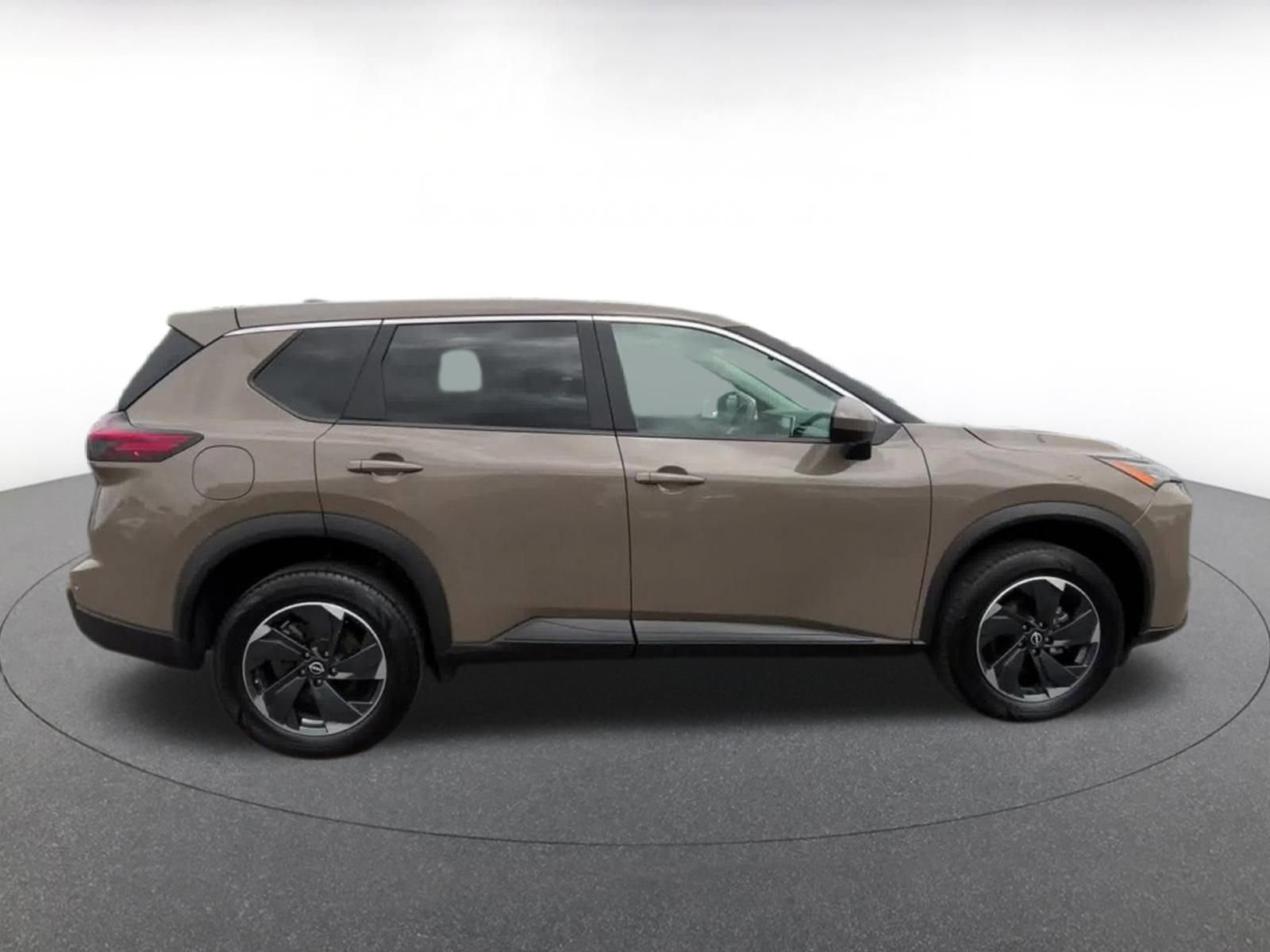 Thumbnail: 2025 Nissan Rogue - 16