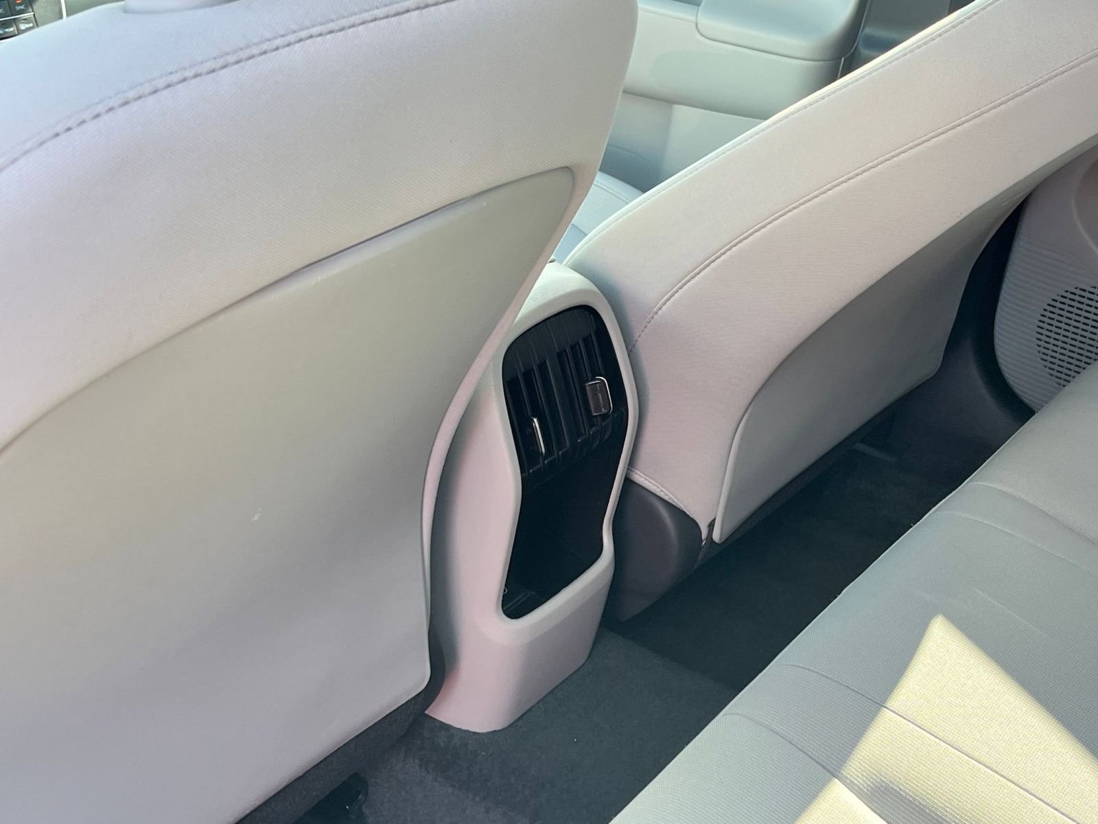 Thumbnail: 2025 Hyundai Kona - 24