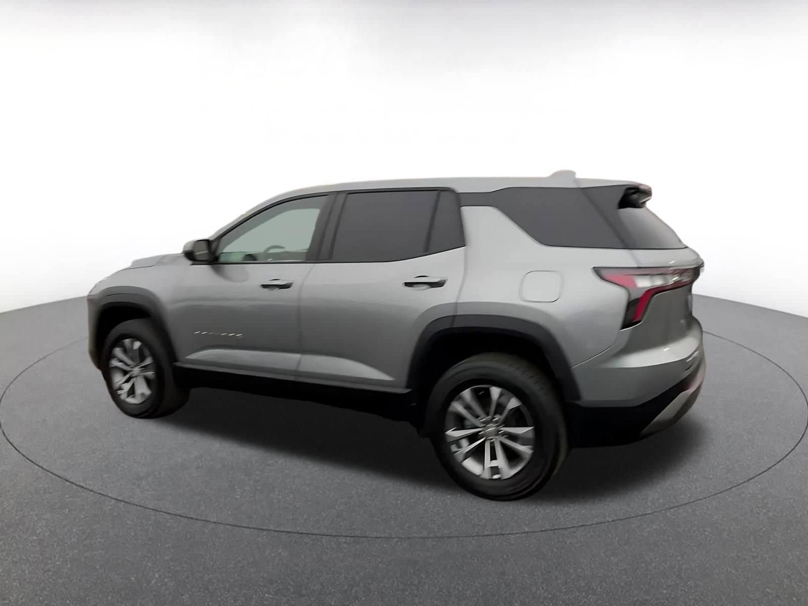 Thumbnail: 2025 Chevrolet Equinox - 10