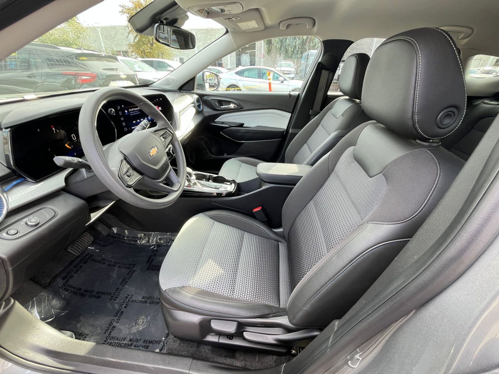 Thumbnail: 2025 Chevrolet Trax - 24