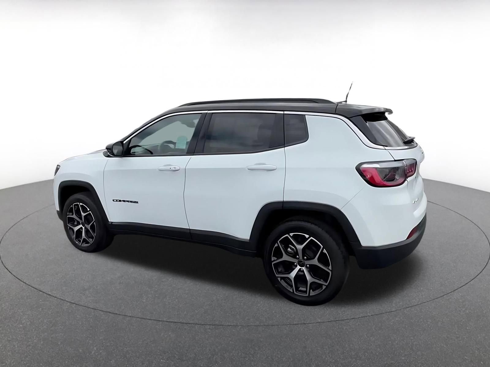 Thumbnail: 2025 Jeep Compass - 10