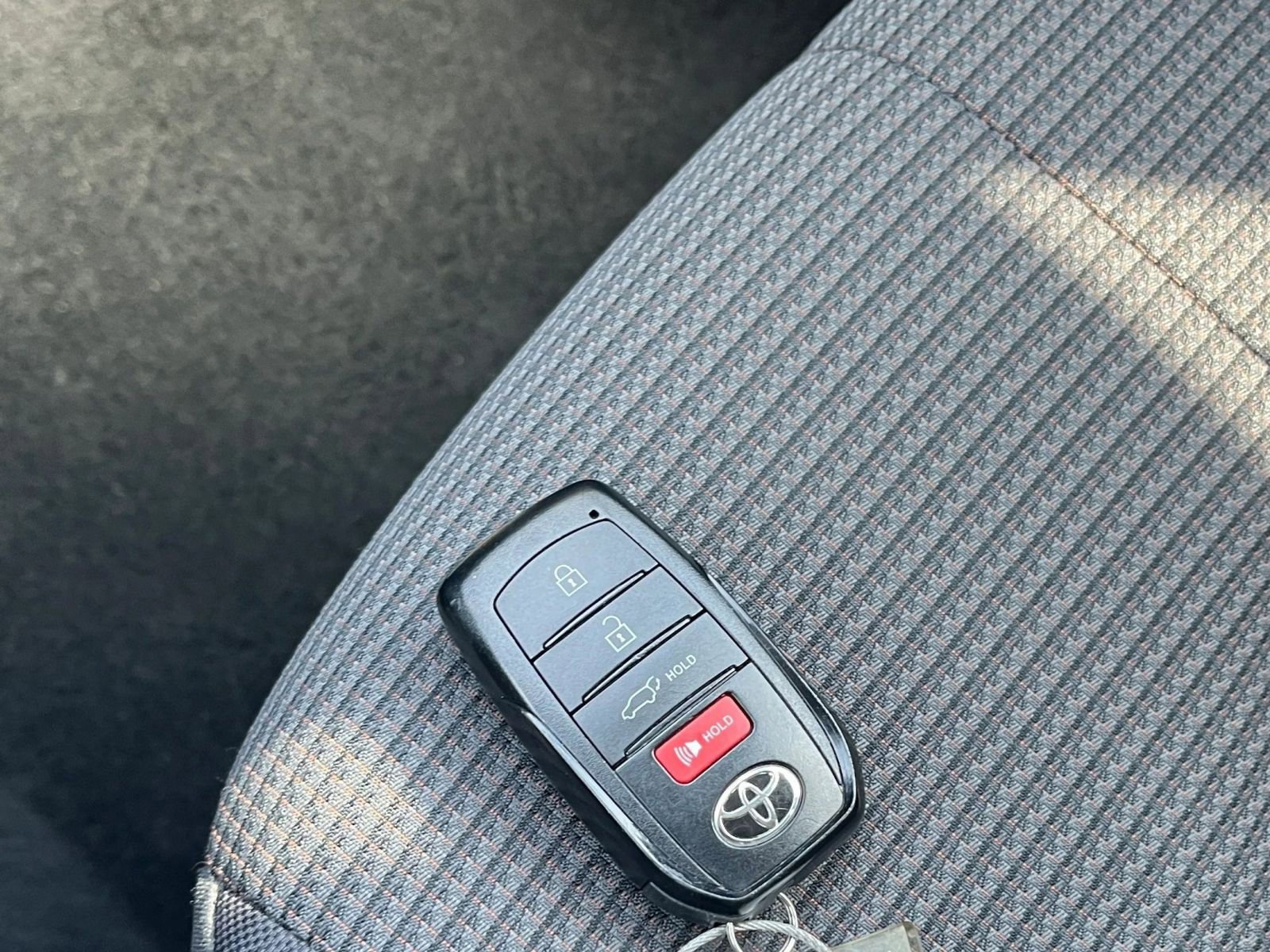 Thumbnail: 2025 Toyota Highlander - 22