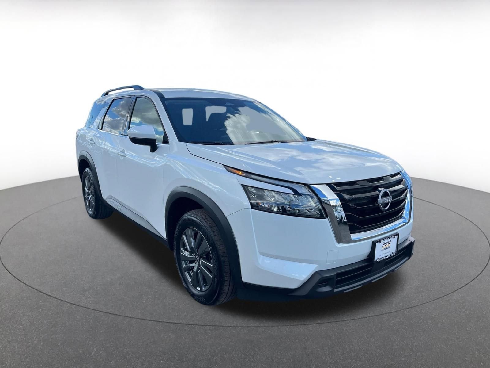 Thumbnail: 2025 Nissan Pathfinder - 1