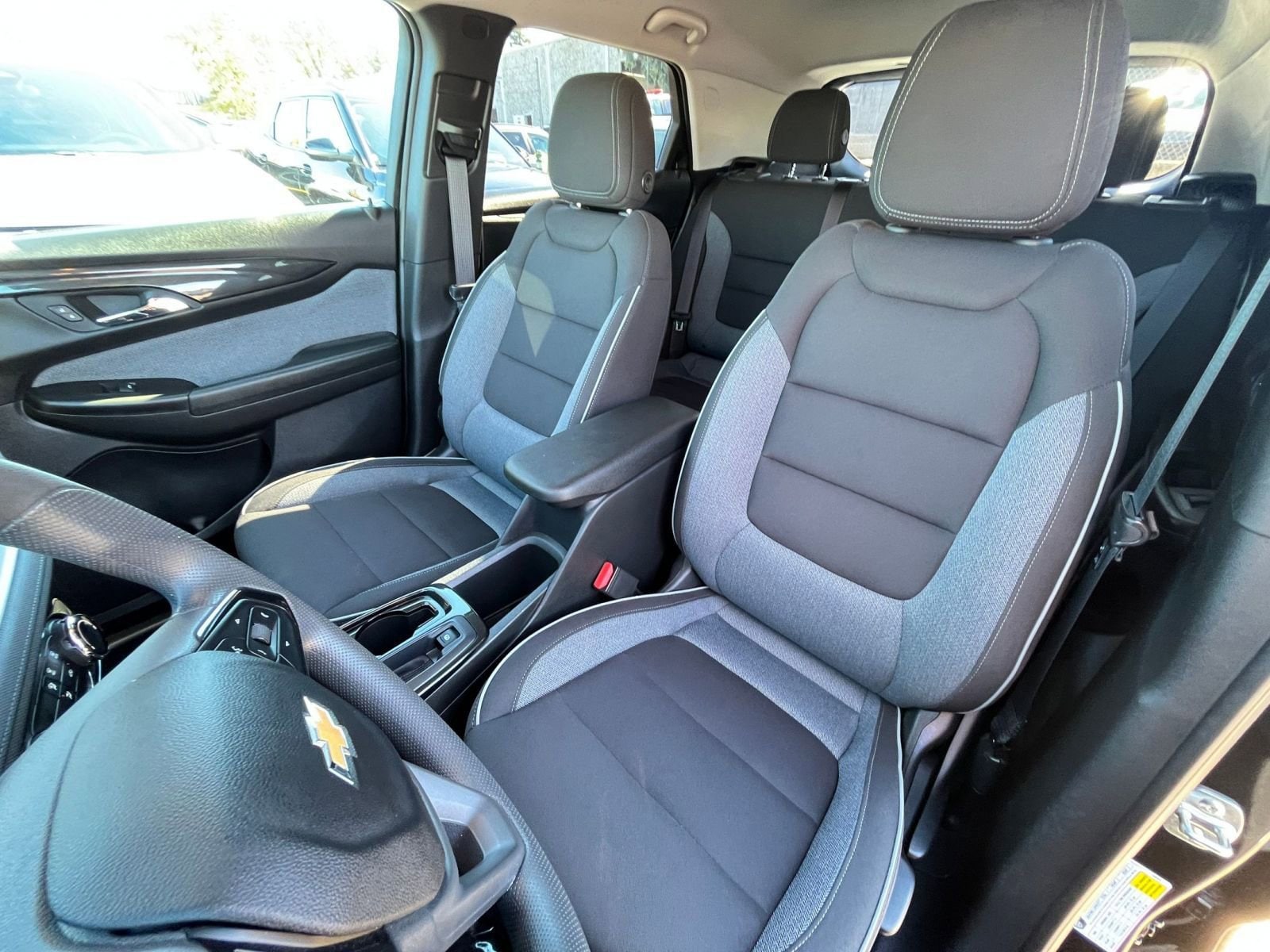 Thumbnail: 2025 Chevrolet TrailBlazer - 34