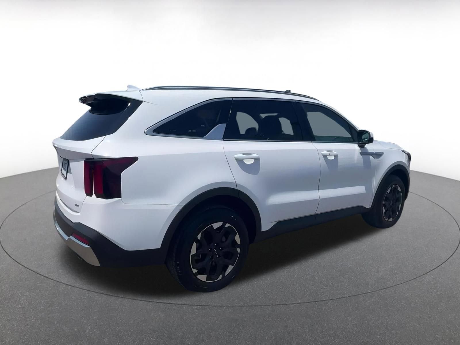 2024 Kia Sorento S 15