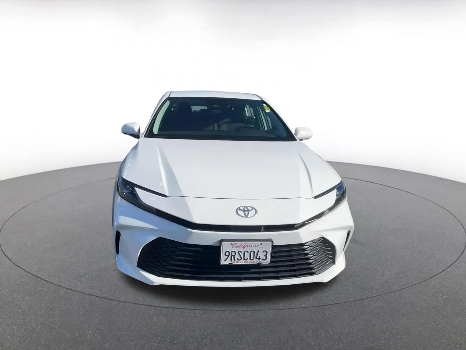 Thumbnail: 2025 Toyota Camry - 4
