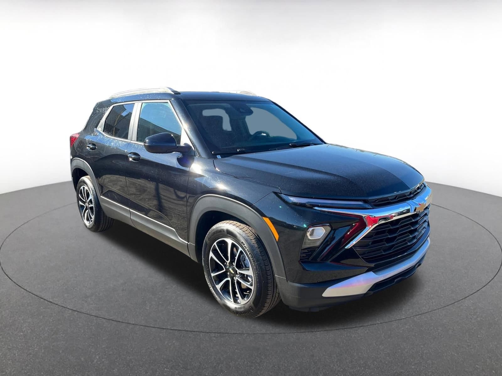 Thumbnail: 2025 Chevrolet TrailBlazer - 1