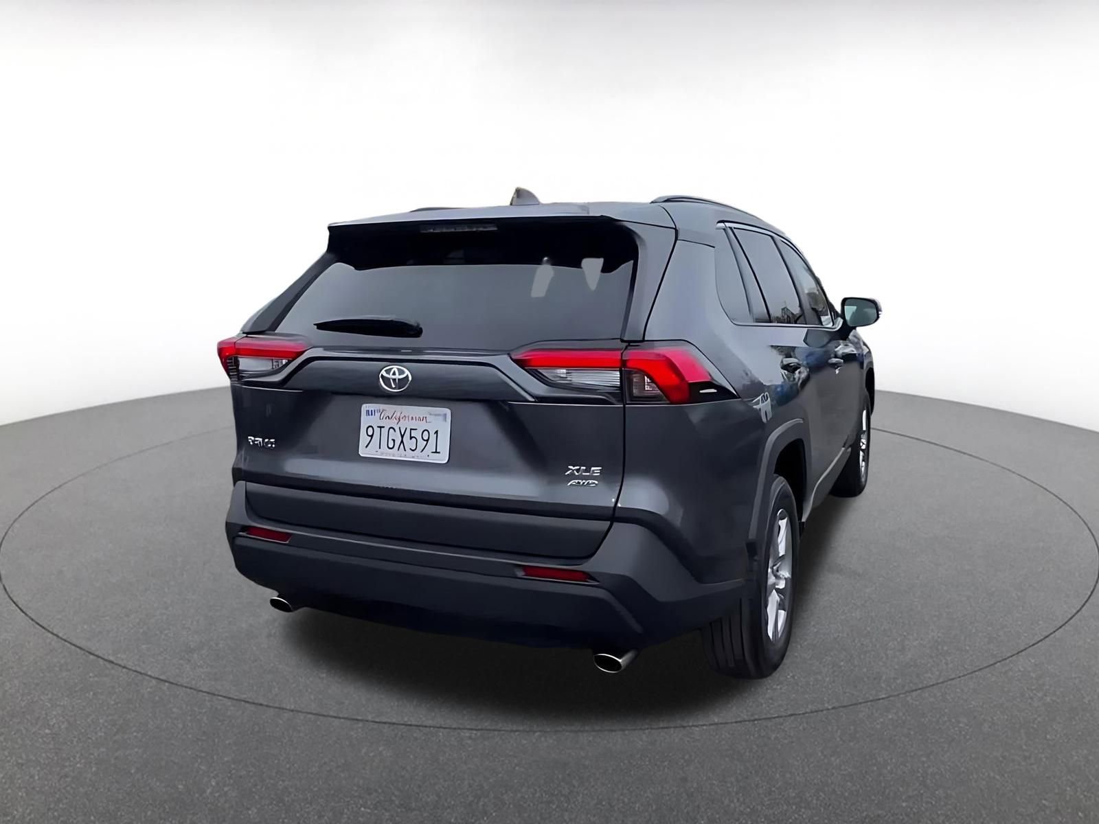 Thumbnail: 2025 Toyota RAV4 - 14