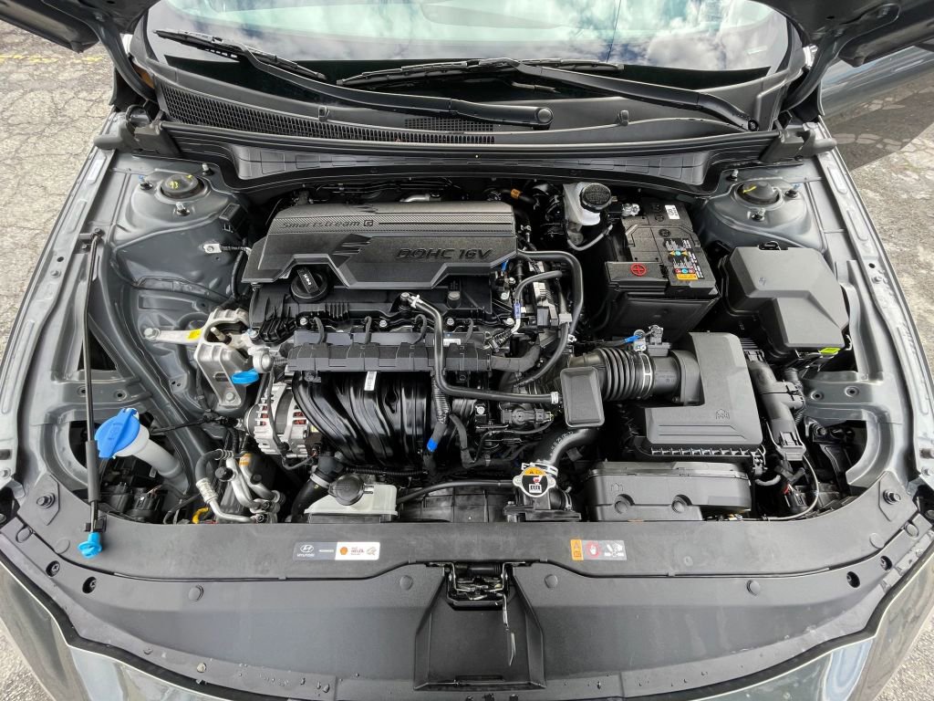 Thumbnail: 2025 Hyundai Elantra - 31