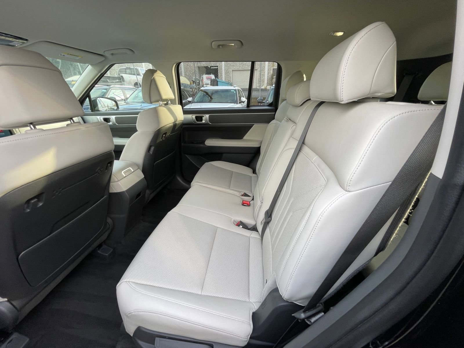 Thumbnail: 2025 Hyundai Santa Fe - 24