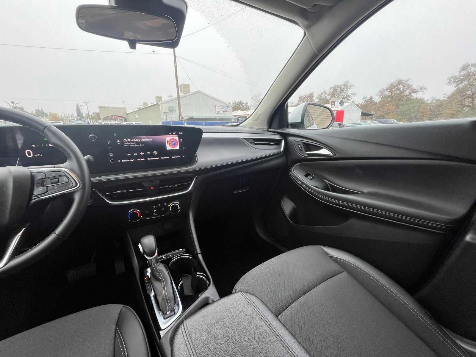 Thumbnail: 2025 Buick Encore GX - 29