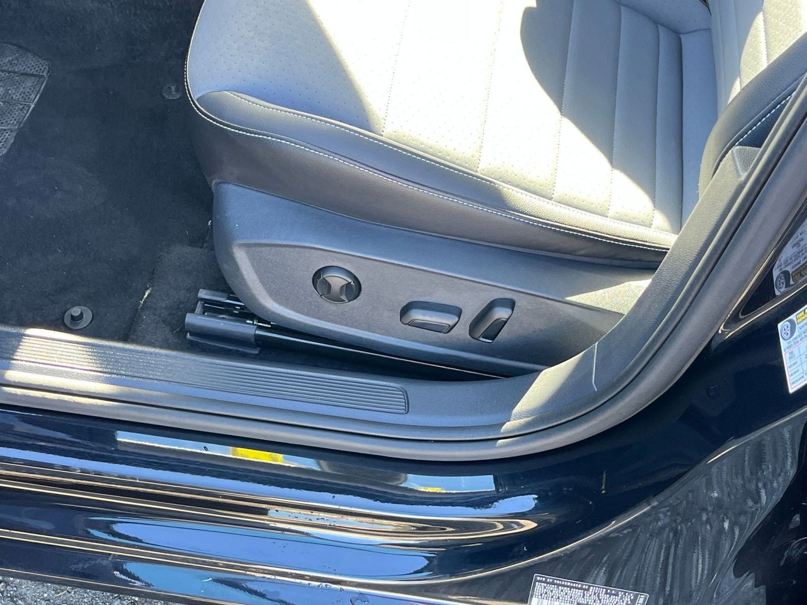 Thumbnail: 2025 Volkswagen Jetta - 23