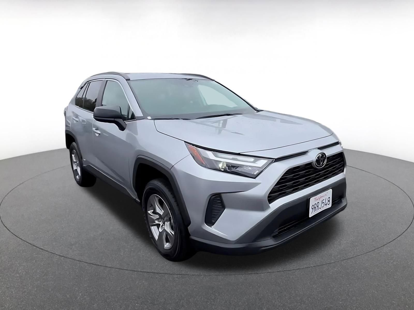Thumbnail: 2025 Toyota RAV4 - 3