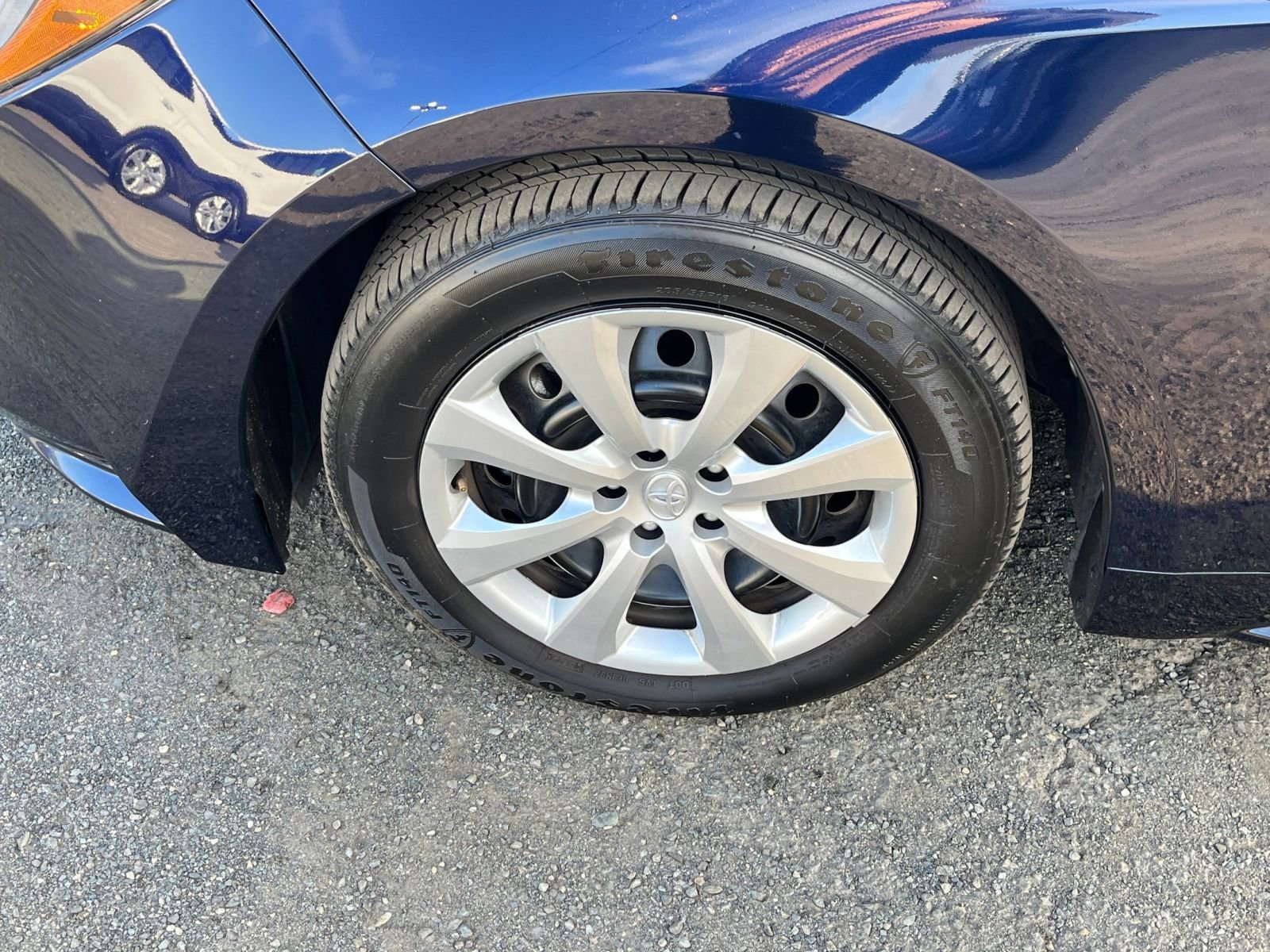 Thumbnail: 2025 Toyota Corolla - 28