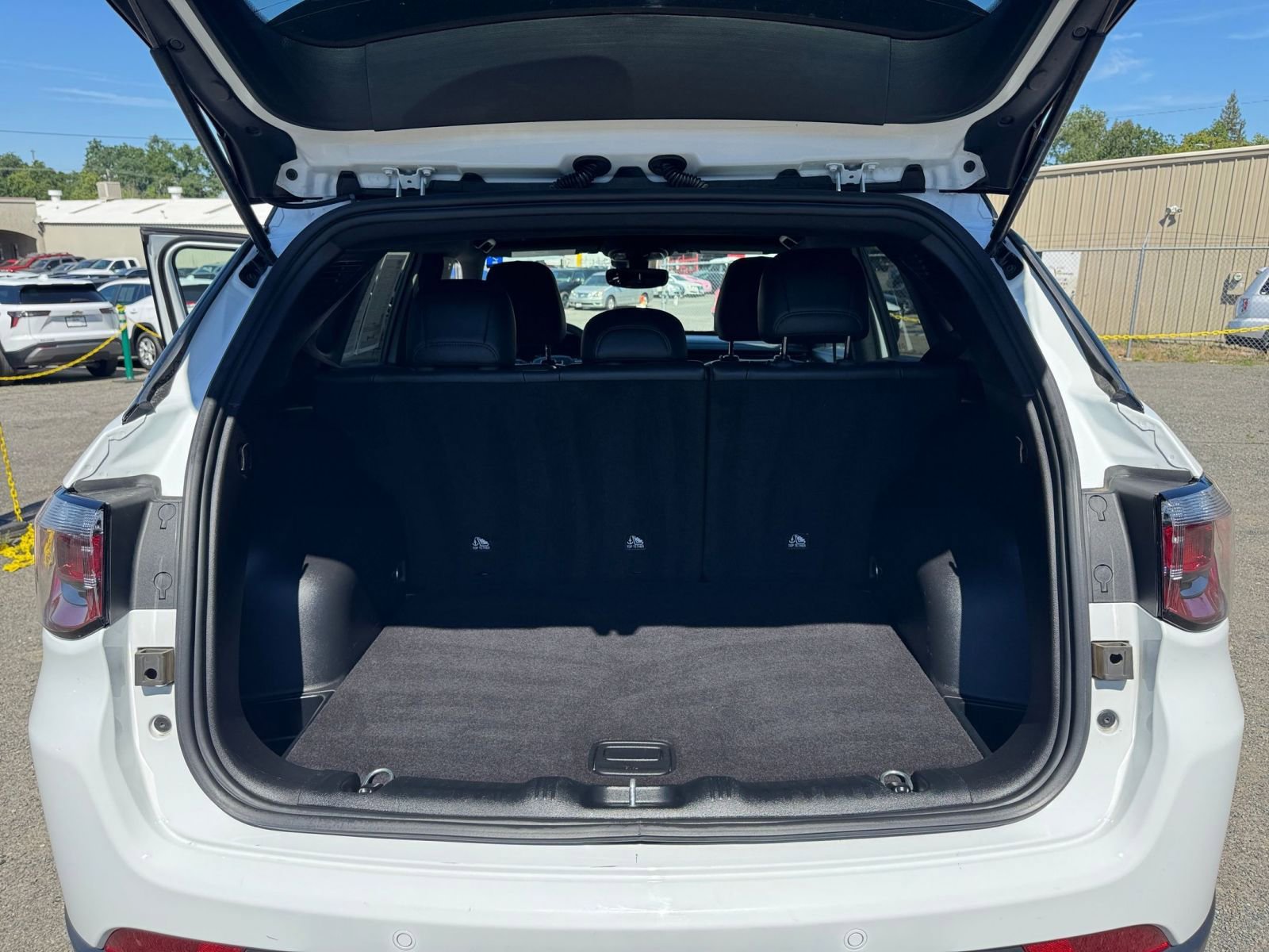 Thumbnail: 2025 Jeep Compass - 30