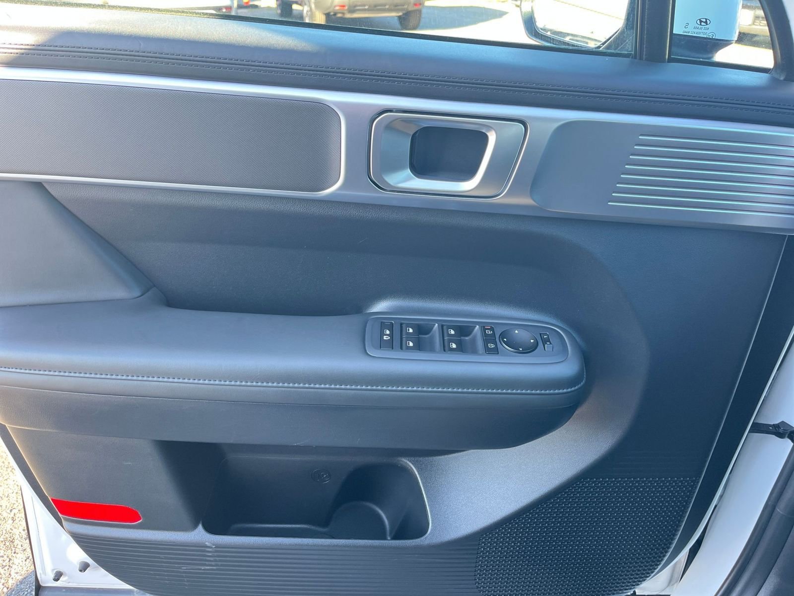 Thumbnail: 2025 Hyundai Santa Fe - 18