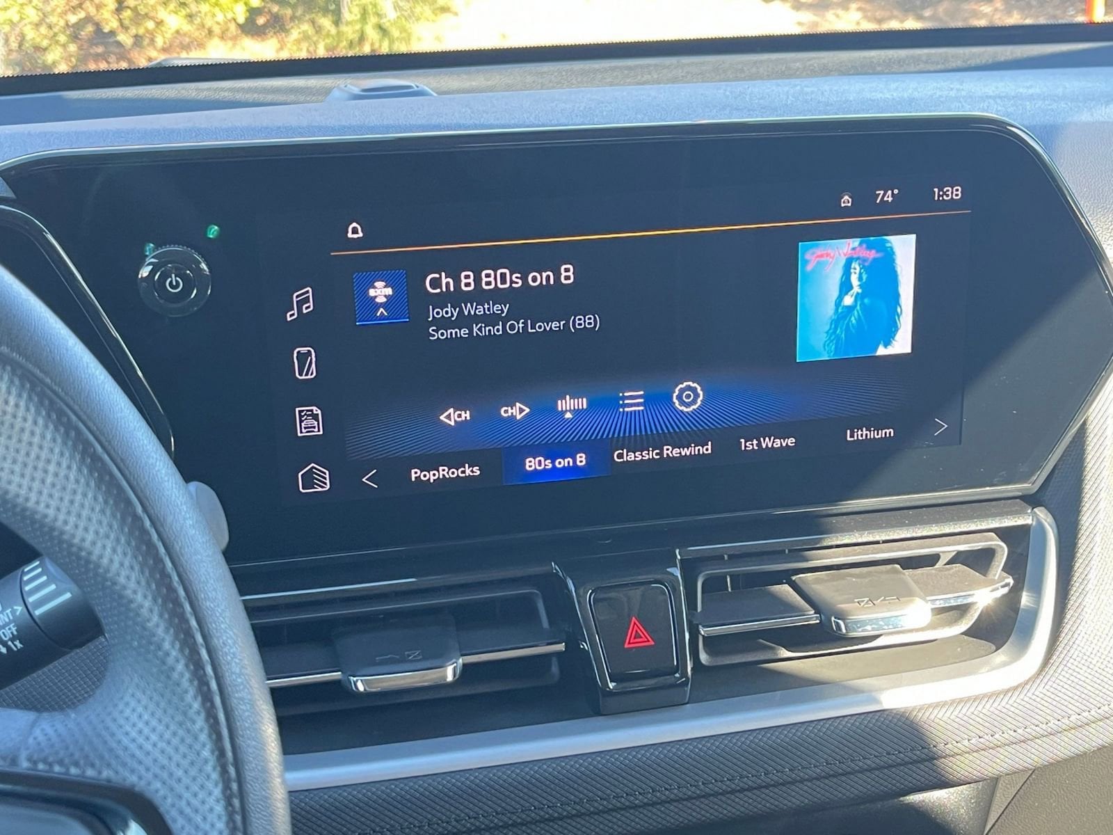 Thumbnail: 2025 Chevrolet TrailBlazer - 21